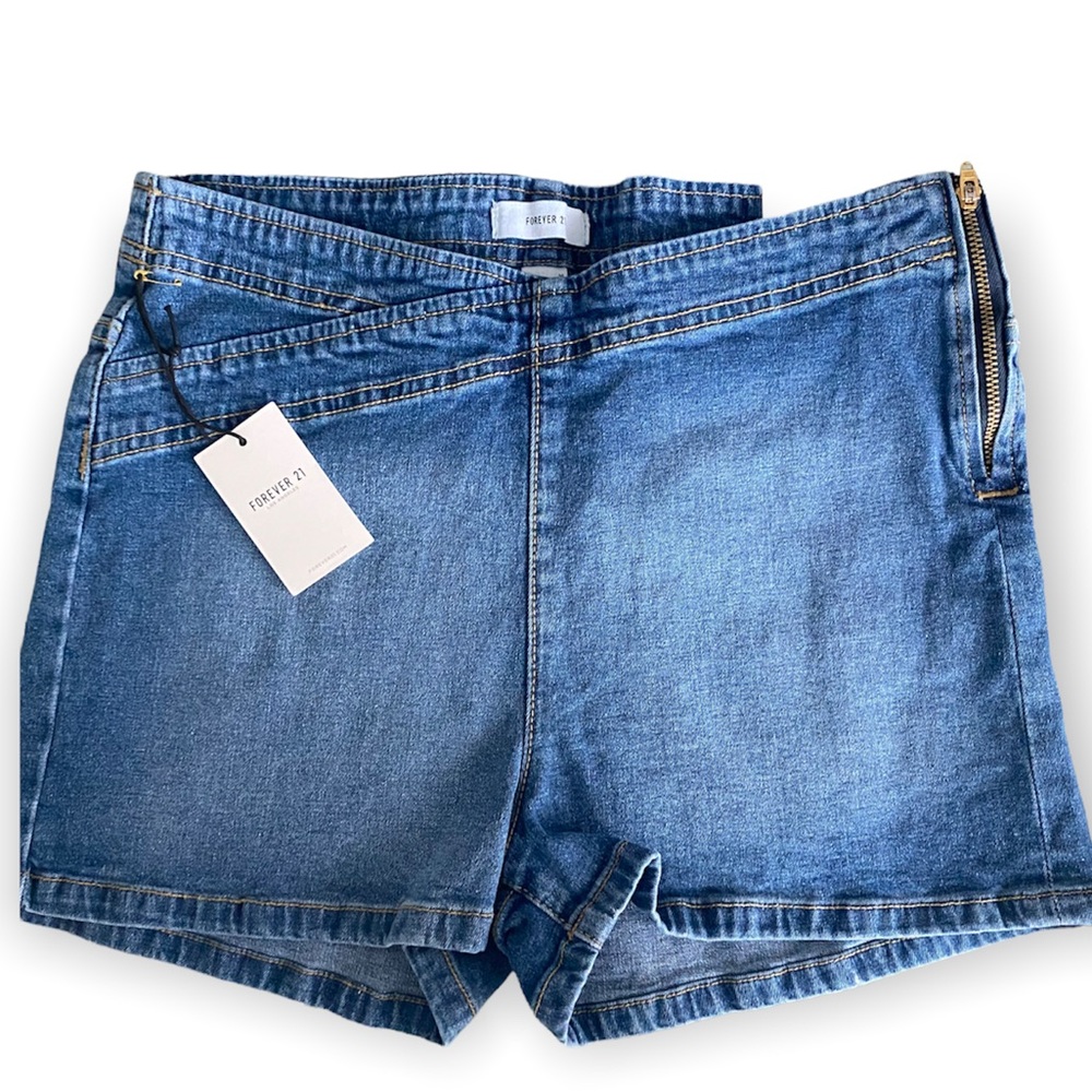 Forever 21 Women Jeans Shorts High Medium Denim Size M